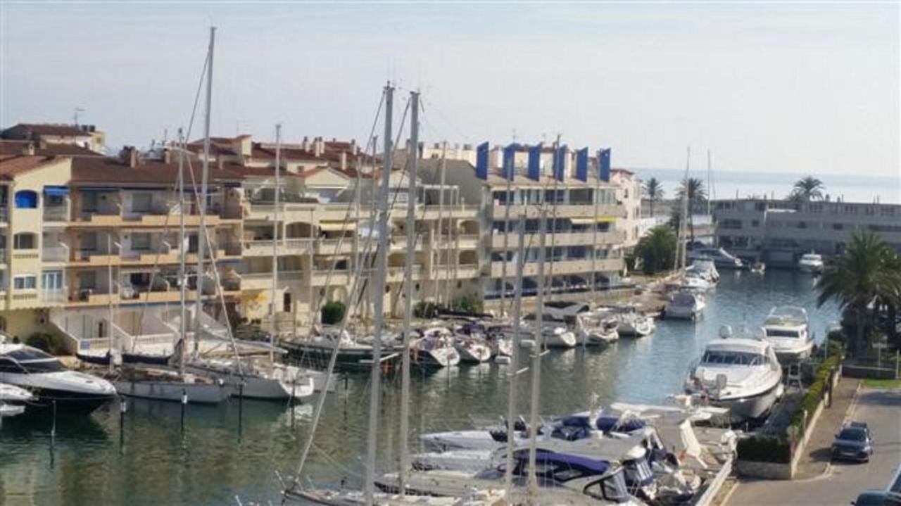 Estudio Vistas Marina Y Mar Ref 295 Empuriabrava Esterno foto
